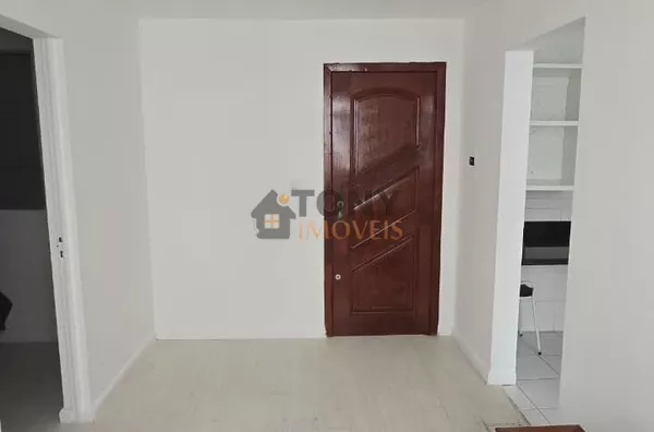 Apartamento de 3 dormitórios à venda no bairro Praia Comprima - São José - SC