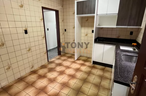 Casa com 3 dorm. sendo um suíte, perto do Bosque das Mansões