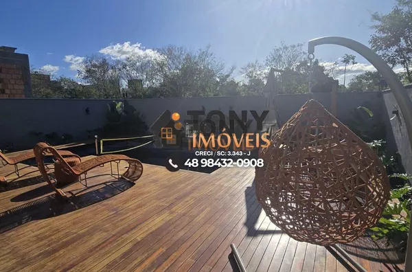Casa imponente com 3 dormitórios, todos com suíte e closet, e uma área gourmet de tirar o fôlego espera por você no bairro Deltaville - Biguaçú-SC - Foto 38