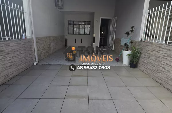 Sobrado de 2 dormitórios sendo 2 suítes localizado no Jardim Cidade - São José.