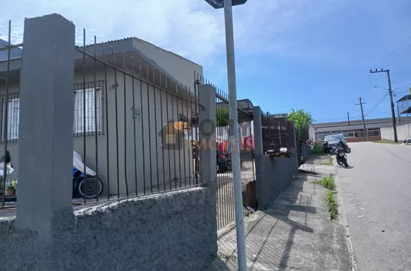 CONJUTO DE KITNET - 5 KITNETS 