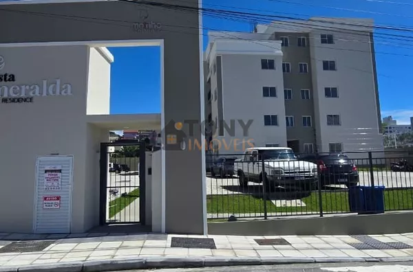 Apartamento de 2 dormitórios com cozinha e box para Locação no bairro Nossa Senhora do Rosário - São Jose - SC