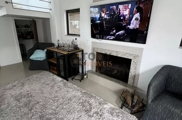 Bellissíma casa com 3 Quartos e 4 banheiros à Venda, 310 m² - Pedra Branca - Palhoça. - Foto 20