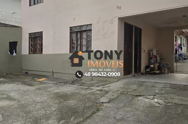 Conjunto de Kitnets à venda no bairro Nossa Senhora do Rosário - São José.