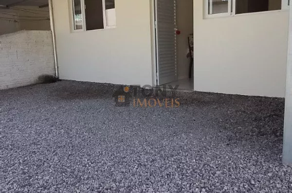 CASA COM APARTAMENTO DE ALUGUEL RENDA 