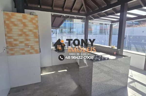 Casa com piscina de 3 dormitórios sendo 1 suíte localizada no bairro Areias - São José - SC. - Foto 9