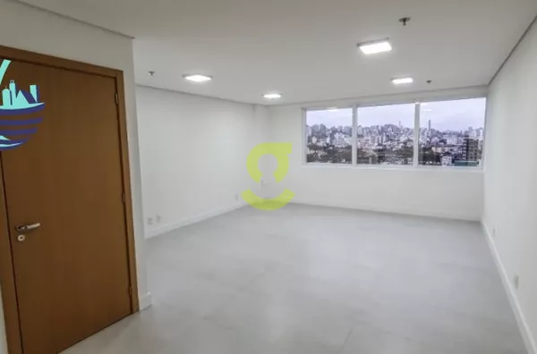 Nova sala comercial para área da saúde!