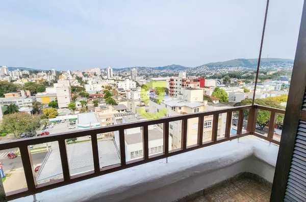 Ótima cobertura TODA reformada, andar alto, vista espetacular para o bairro, 2 dormitorios, 1 vaga