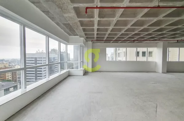 Sala comercial nova, 75m privativos, 2 banheiros, 2 vagas!