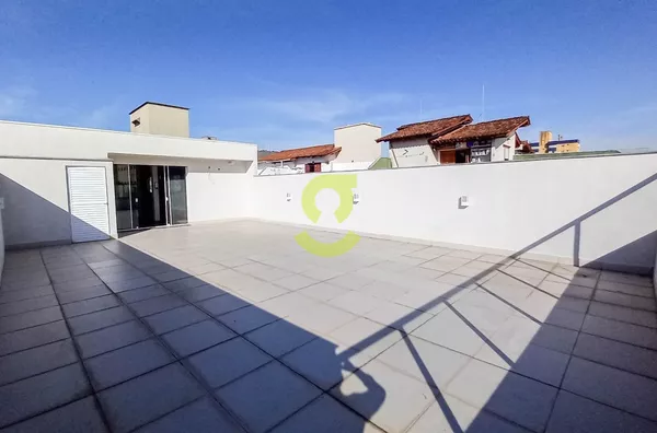 Ótimo Predio Comercial, 700m, 8 vagas, todo REFORMADO, em avenida tradicional e movimentada