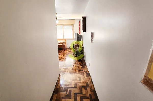 Ótimo apto térreo, todo reformado, 74m priv, 2 dorm e vaga escriturada ao lado do Germânia e Iguatemi!