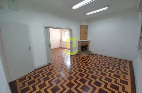 Casa comercial para aluguel,  441m², 10 ambientes, 2 banheiros, 10 vagas, Moinhos De Vento, Porto Alegre