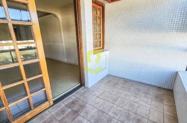 Amplo apto de 121m priv, andar alto, sacada, 3 dorm, suite, dependencia completa, vaga e infra! Ao lado da Encol!