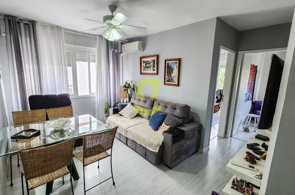 Ótimo apto semi mobiliado, cozinha americana, dependencia, 2 dorm e vaga!