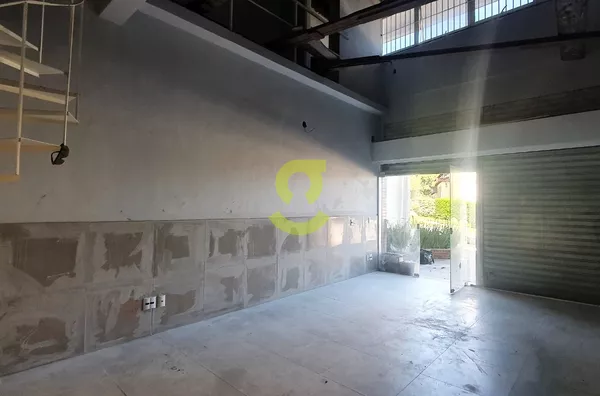 Loja NOVA, 37m, mesanino, cozinha, banheiro e 1 vaga!