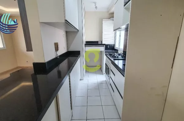 Apto semi mobiliado, sacada, churrasqueira, vaga + infra!