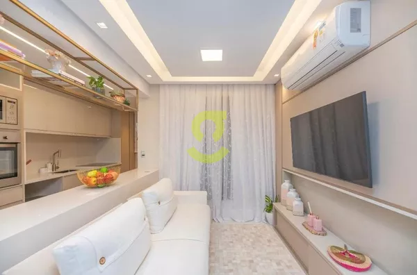 Ótimo apto decorado e MOBILIADO por arquiteto, andar alto, 2 dorm transf 1 suite grande, 2 vagas e infra completa!