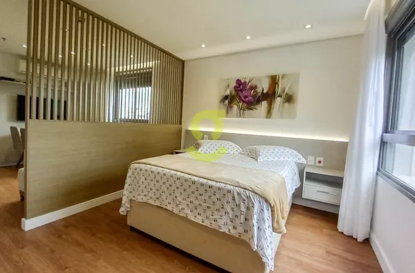 Excelente loft MOBILIADO, 42m, 1 dorm, 1 vaga c/ manobrista e infra completa!