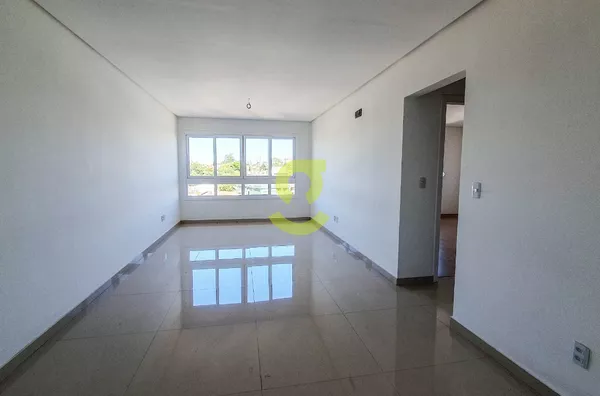 Amplo apto 2 dorm, 82m priv, suite e 2 vagas de garagem!