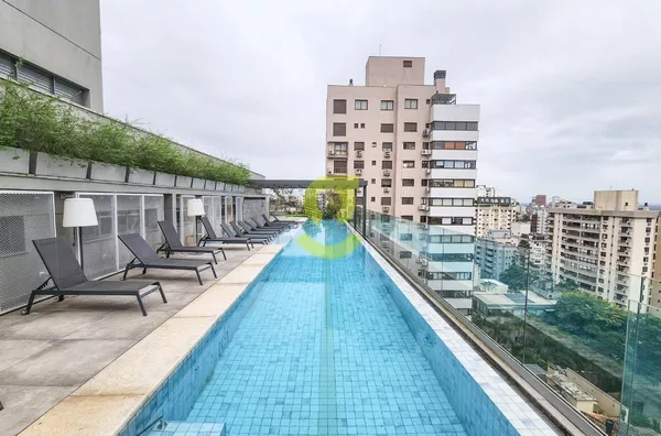 Ótimo loft novo, mobiliado e decorado com infra, muito bem localizado!