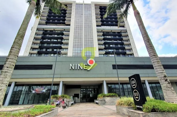 Linda loja com fachada de vidro para aluguel,  Jardim Botânico, Porto Alegre