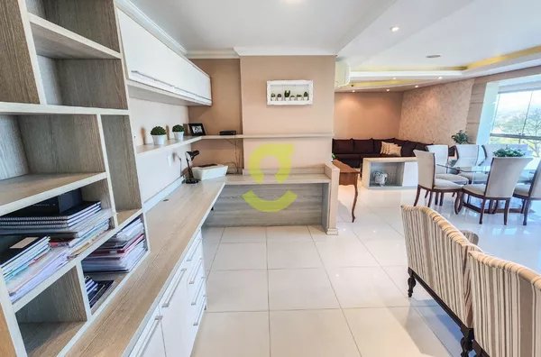 Ótimo apto MOBILIADO, 140m priv, lareira, churrasqueira, sacada, copa cozinha, 3 dorm, suite, ar condicionado, 2 vagas individuais e cobertas. Condominio c/ infra!