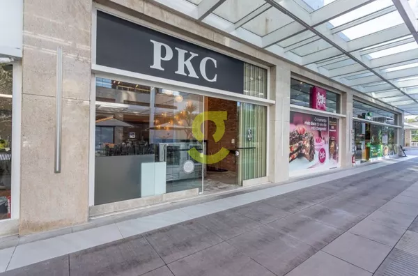 Loja de 119m, em condomínio imponente e próximo a orla do Guaíba!