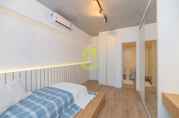 Apartamento alto padrão, 149m², 3 dorm, 3 suites, 5 banh, 2 vagas, Zona Sul