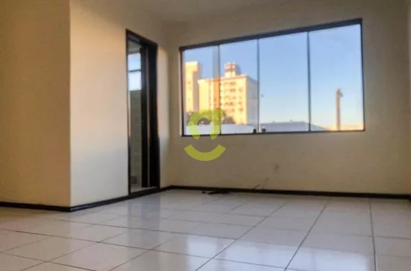 Pavilhão reformado, 3 salas, 350m2