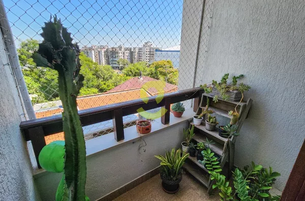 Ótima cobertura MOBILIADA, 169m priv, 3 dorm, lareira, churrasqueira, terraço, ar condicionado, 2 vagas!