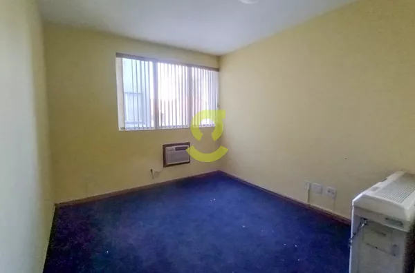 Sala comercial, ar condicionado, banheiro 26m privativos!