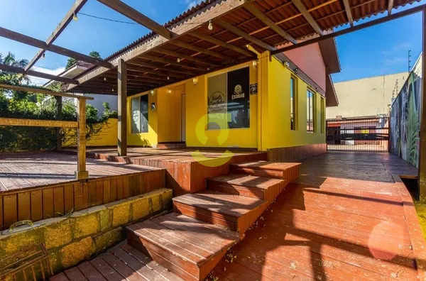 Casa comercial para aluguel,  170m²,  3 vagas, Copacabana, Porto Alegre