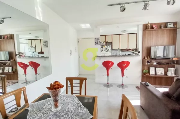 Apto ensolarado, MOBILIADO, 2 dorm, 1 vaga escriturada!