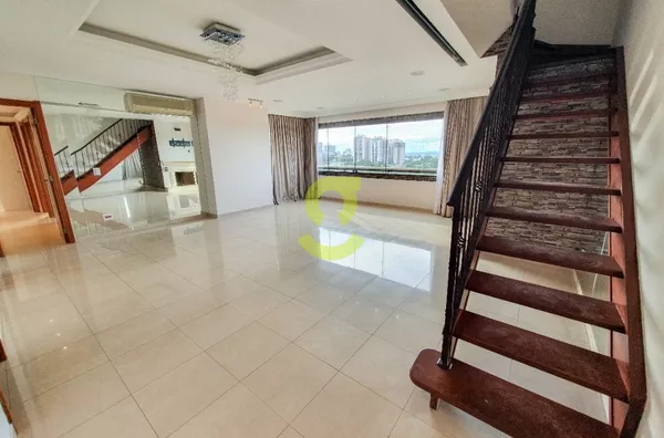 Espetacular cobertura duplex, 280m, lareira, churrasqueira, piscina, 4 dorm, 2 suites , 3 vagas e infra!