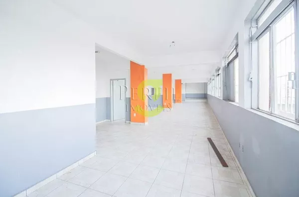 Sala comercial de 1000m privativos, no centro histórico porto alegre