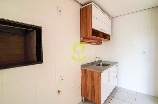 Ótimo apto semi mobiliado, 72m priv, churrasqueira, 2 dorm, suite e 1 vaga coberta proximo a PUCRS!