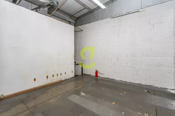 Loja para aluguel em shopping na zona sul,  64m², mezanino, Tristeza, Porto Alegre