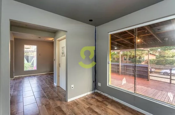 Casa comercial para aluguel,  170m²,  3 vagas, Copacabana, Porto Alegre