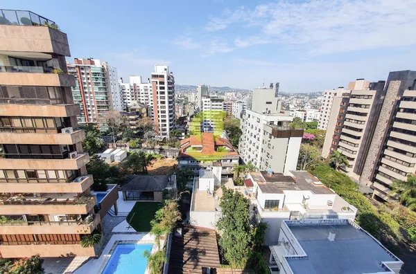 Excelente apto semi mobiliado, andar alto, 169m privativos, sacada, churrasqueira, depend emp, 2 vagas e infra!