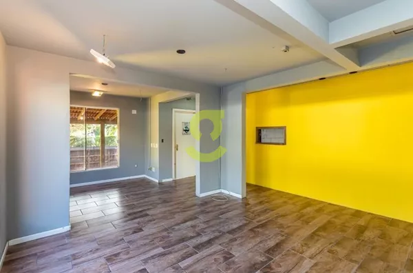 Casa comercial para aluguel,  170m²,  3 vagas, Copacabana, Porto Alegre