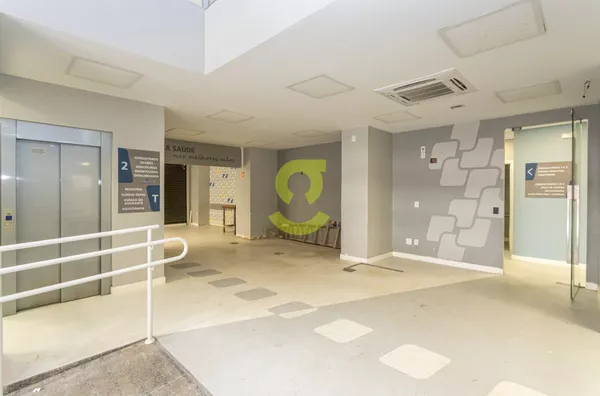 Loja para aluguel,  840m², ar condicionado, piso laminado, banheiro, elevador, 