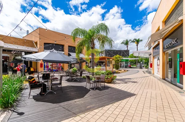 Loja para aluguel em shopping, 84m², Tristeza, Porto Alegre