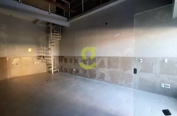 Loja NOVA, 37m, mesanino, cozinha, banheiro e 1 vaga!