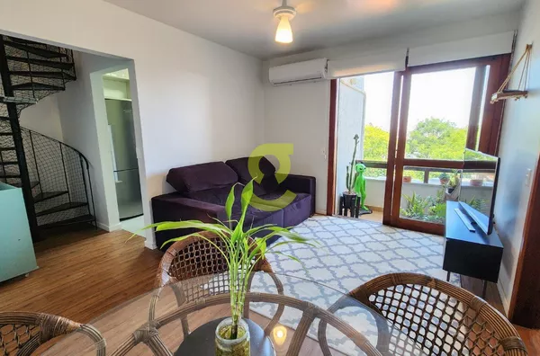 Ótima cobertura MOBILIADA, 169m priv, 3 dorm, lareira, churrasqueira, terraço, ar condicionado, 2 vagas!