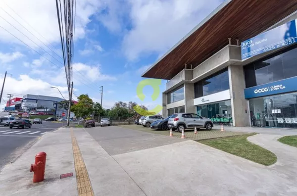 Loja em arquitetura moderna para seu negócio!