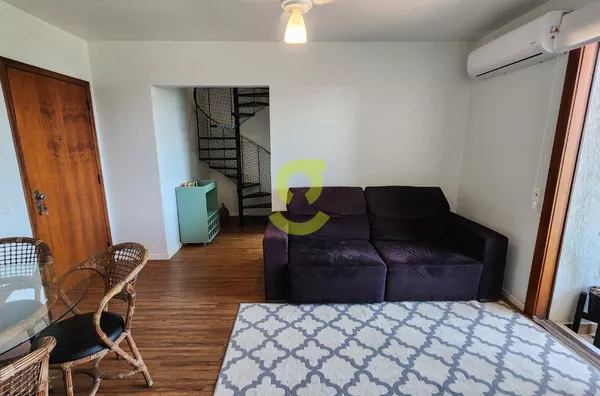 Ótima cobertura MOBILIADA, 169m priv, 3 dorm, lareira, churrasqueira, terraço, ar condicionado, 2 vagas!