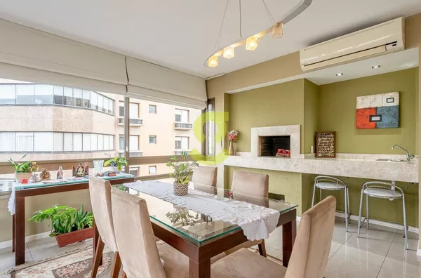 Apartamento 156m², 3 dorm, 3 suítes, 5 banh, lereira, 3 vagas, Mont Serrat, Porto Alegre