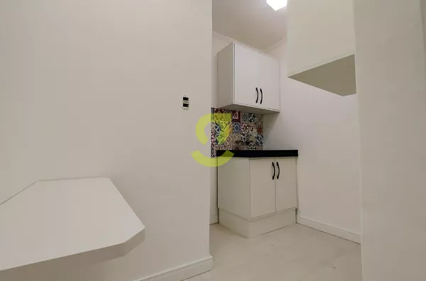 Loft para venda e aluguel,  semi mobiiado, móveis sob medida,Santo Antônio, Porto Alegre