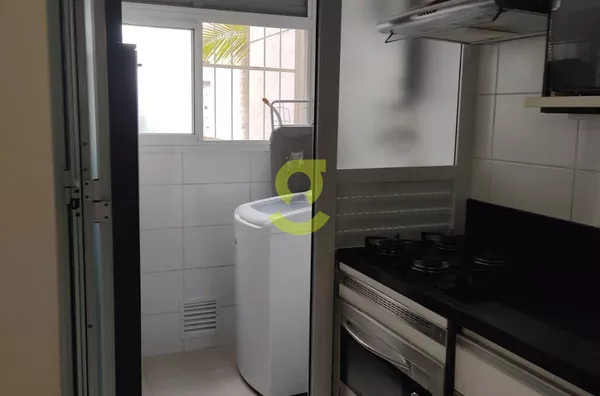 Ótimo apartamento mobiliado, 71m priv, churrasqueira, 2 dorm, suíte e 2 vagas individuais e cobertas!