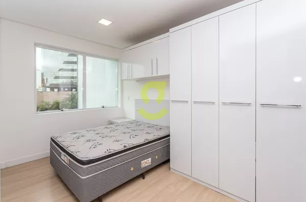 Apartamento para aluguel,  37m², mobiliado, Centro Histórico, Porto Alegre